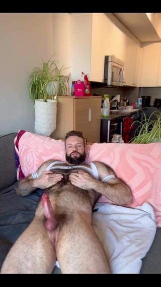 BeefyCanuck: The Duality of Wanting to Be Breed and Be Bred