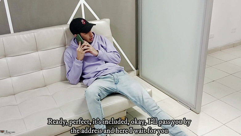 Vayolet: Krásná Latina je najatá nadrženým Liamem, aby jí ošukal kundičku...