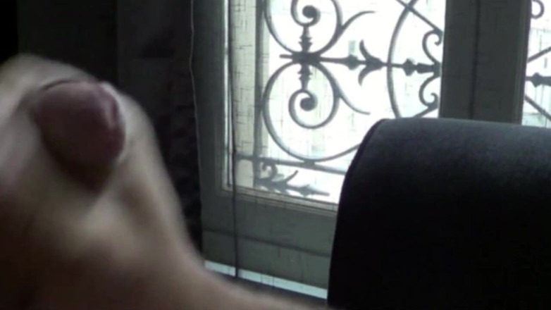 Gaybareback: Tony seksi latin Juan Perez'i sikiyor