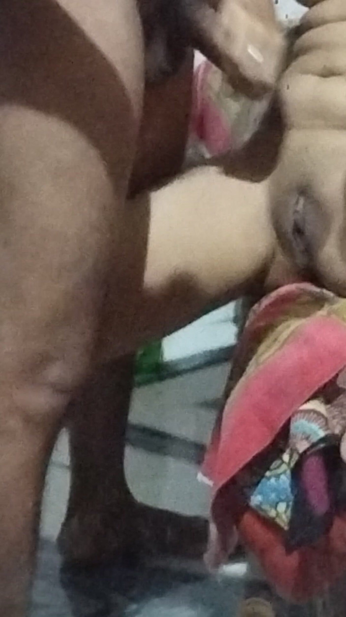 Robbie Deyo: Soție desi futută de vecin