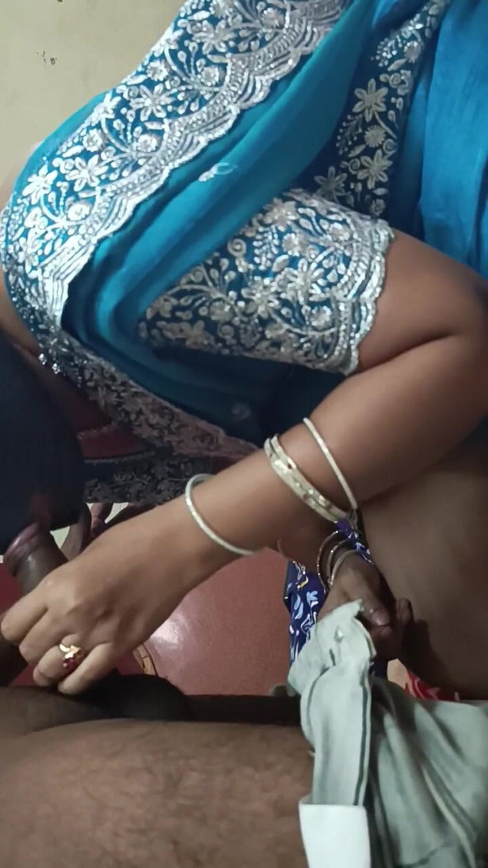 Decent couples: La tía india caliente folla con novio con telugu voz...