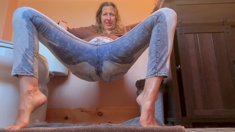 Long Toe Sally Big Buns: Jean Pisser muktamad