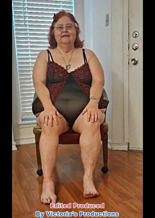 BBW nurse Vicki adventures with friends: BBW Mature Redhead Nurse Vicki Models Lingerie