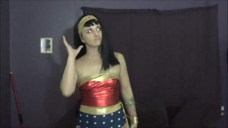 Goddess Vivian Leigh: Wonderwoman Reveals Your Weakness