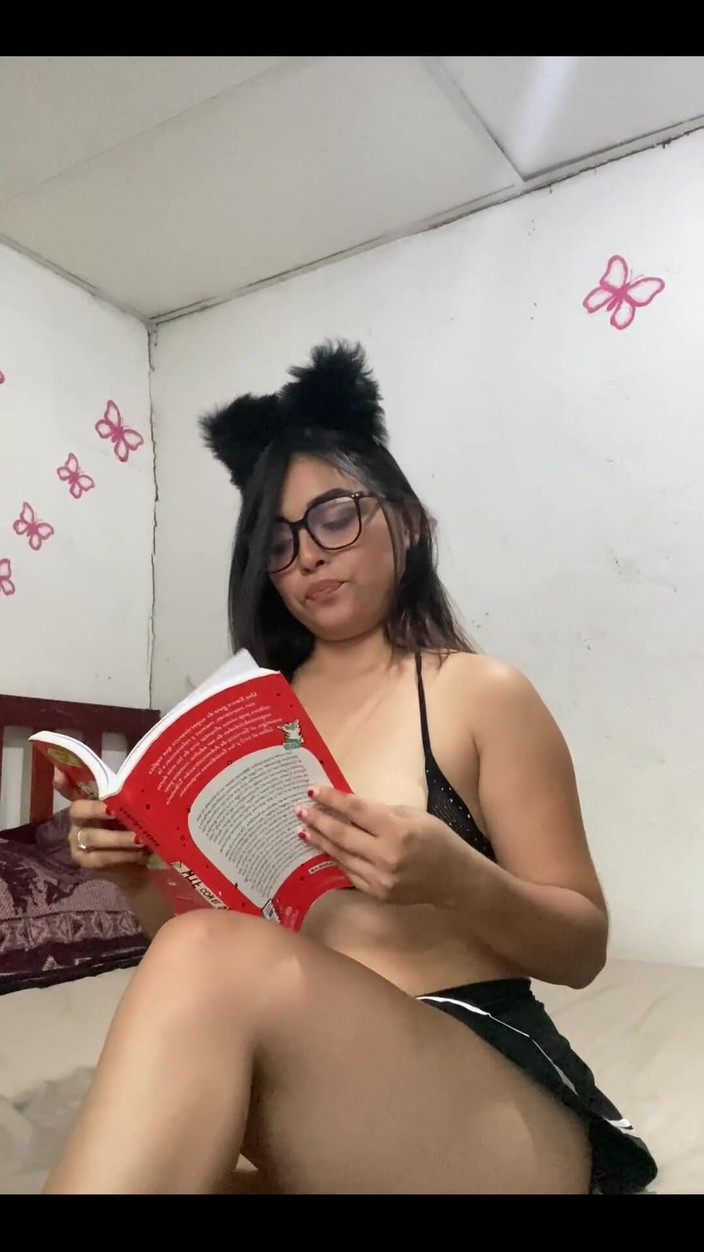 camicamilahotwife: Alguien que me acompañe a estudiar