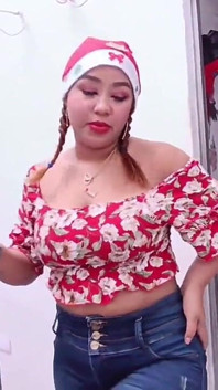 hot sauteli mammi krisamas ke dauraan apne sautele bete ke land par viry nikaalti hai