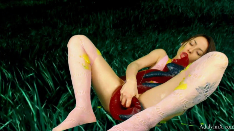 AdalynnX: Adalynnx - serangan ular gemuk raksasa