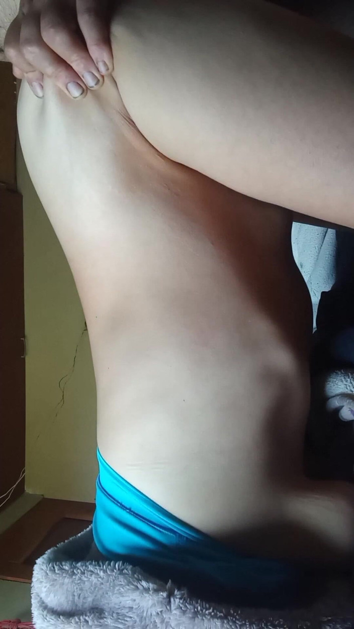 Dog4242: Une femme mature sexy avec un jeune