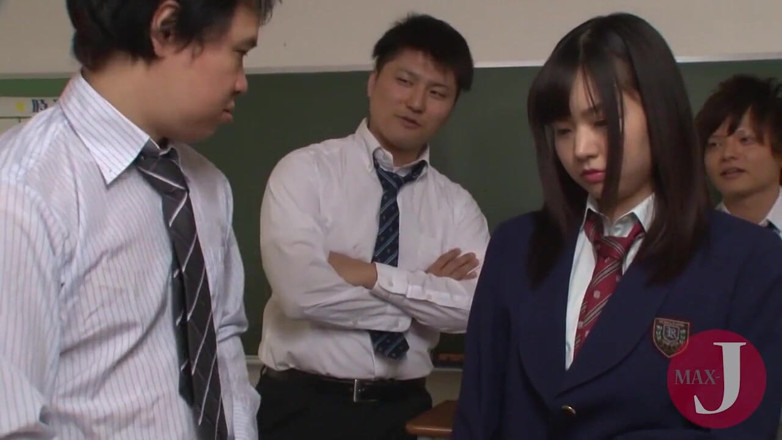 Asian happy ending: Remaja Asia yang cantik dikongkek dan dipancut muka