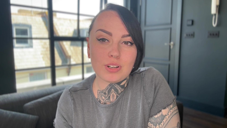 Miss Valentina: Accept Your Place Beta(居場所を受け入れるベータ)