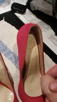Beautiful Sexy Pumps of My Girlfriend's Friend.