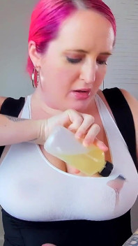 Blowjob Tituck Cum Between Oily Tits