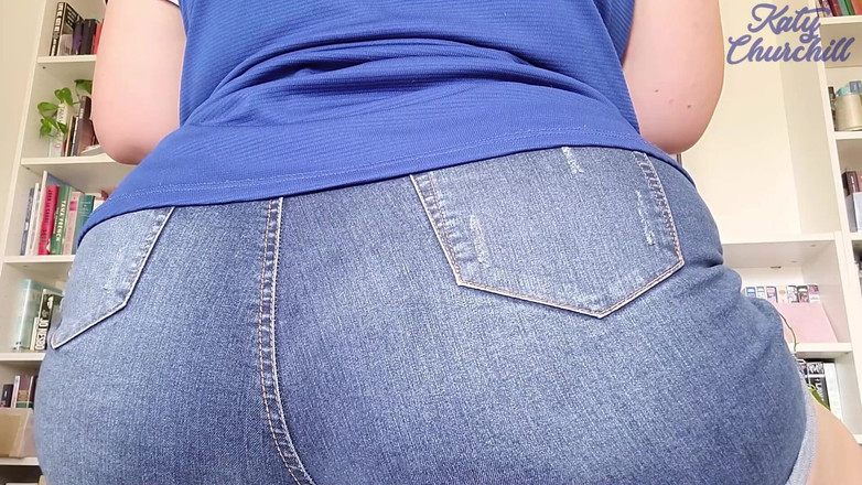 Katy Churchill: Basebollspel ansikte sitter