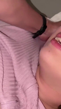 Asian Angel 23569