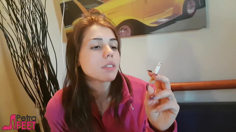 Smokin Fetish: Neodolatelná italská dívka miluje doutníky