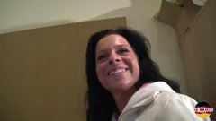 Você está pronto para testemunhar uma gata alemã gostosa em ação hardcore