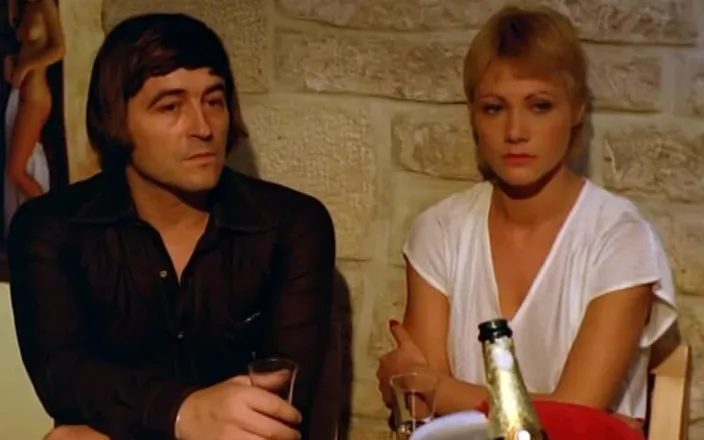 Java Consulting: A Vintage French Orgy