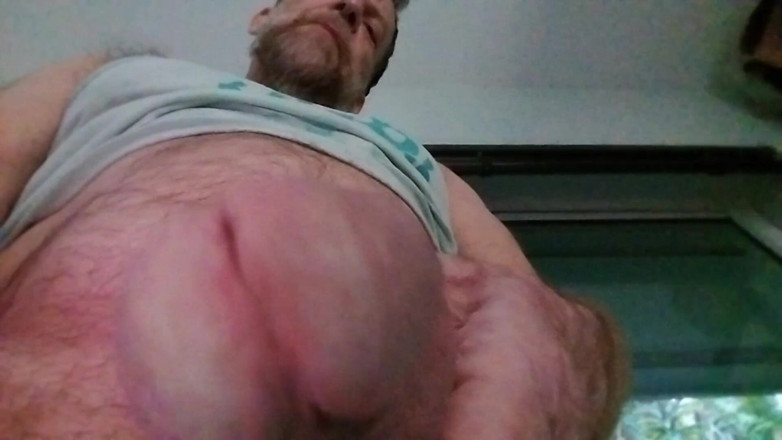 Hairyartist: Dávám ti hluboké šukání do krku