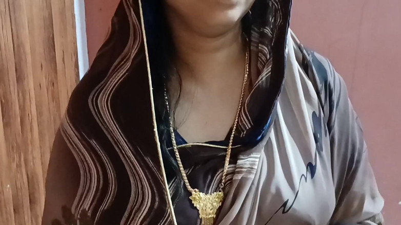 Amateurs affair: First Time Indian Desi Couple Sex