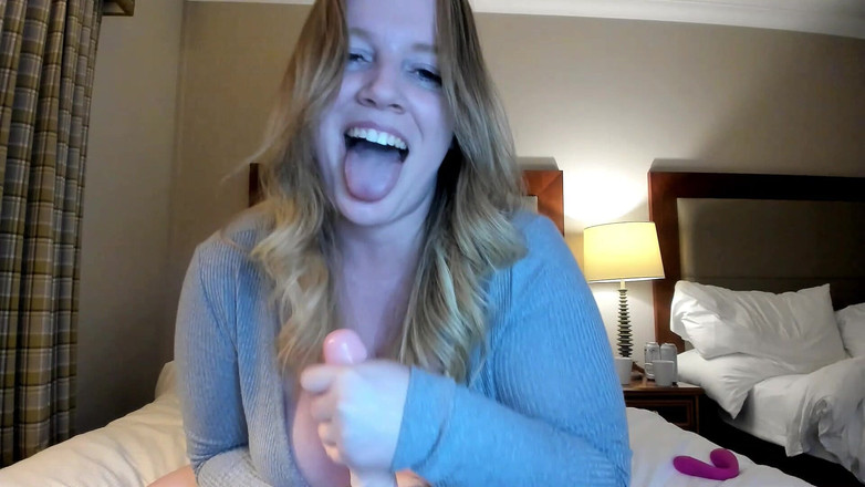 Julie Bliss: Julie Bliss - Instructions de branlette - coaching masturbatoire