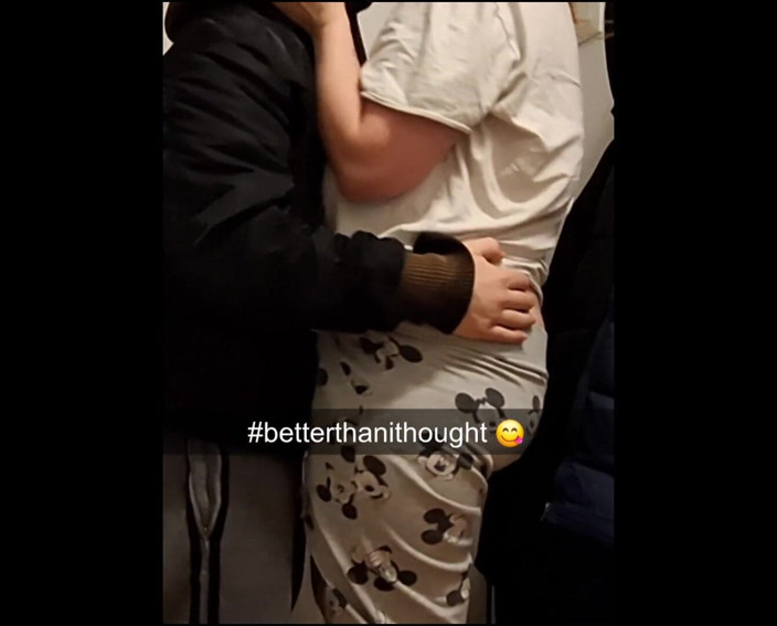 Hersecretlover: Ich Habe Meinen 18-jährigen Snapchat-virgin-fan Entjungfert - Raw Creampie