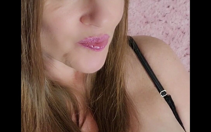 Nikki Nevada: Tongue out, pussy wrecked - edizione leopardata