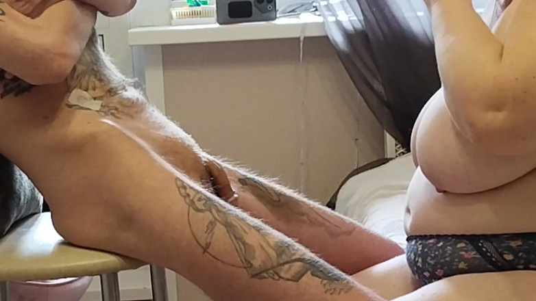 Zona901: Kayınvalide ağzına boşalana kadar yarak emiyor