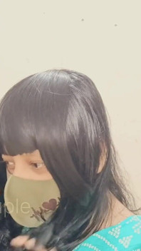 여러 번 시도 한 후 나는 Zara Bhabhi를 따먹을 수 있었고 그녀는 또한 매우 행복했다.