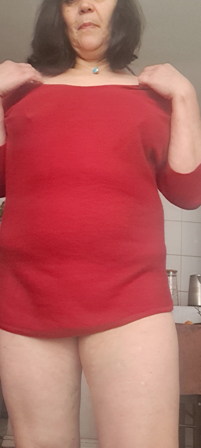 Mommy big hairy pussy: Czy chcesz zobaczyć, jak dojrzewa owłosiony mulf?