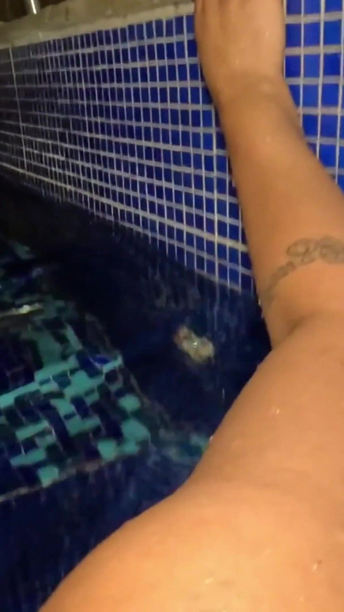 Casal Mattos: Dia De Motel Com Piscina - Casal Putos Que Se Ama...
