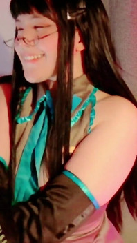 Cosplay De Puti Miku Sfw
