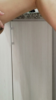 Scopato con la mia figliastra mentre cucina mi concludo con un creampie