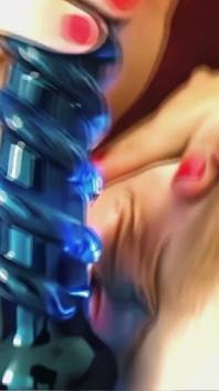 Bomba tettona eva angelina si scopa duramente in lingerie a rete