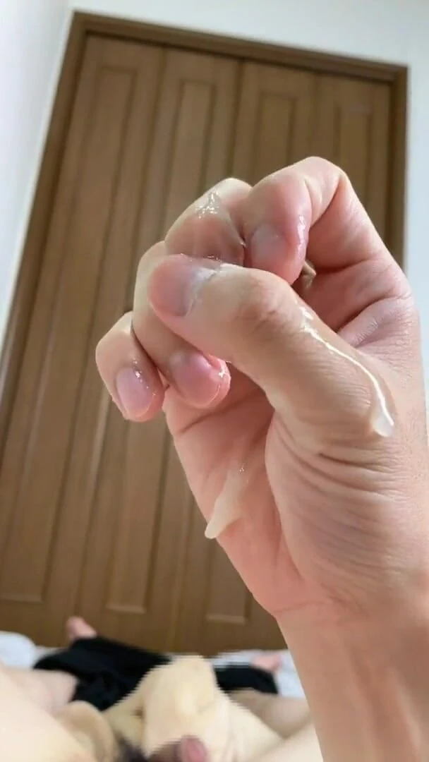 Buldged Out: Jeu de sperme coquin