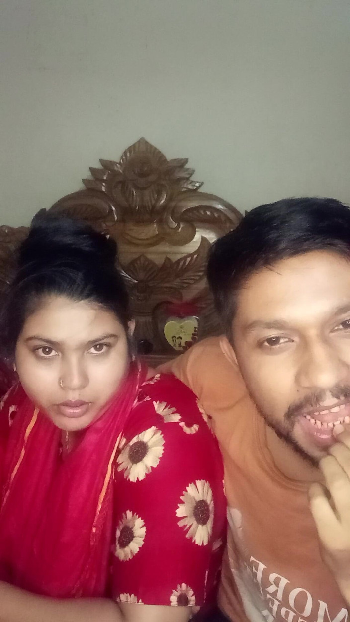 Desivideo: देसी कुंवारा लड़का सीखता है कि उसके सुपर बड़े स्तन वाली चोदने लायक मम्मी द्वारा कैसे चोदना है