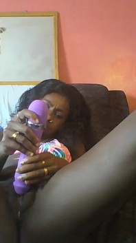 Perla negra púrpura vibrador follando