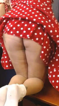 Sexy nylon benen gezwollen sokken