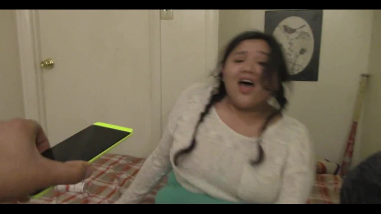 DeesDeepThroat: Dee disfrutando de ella misma