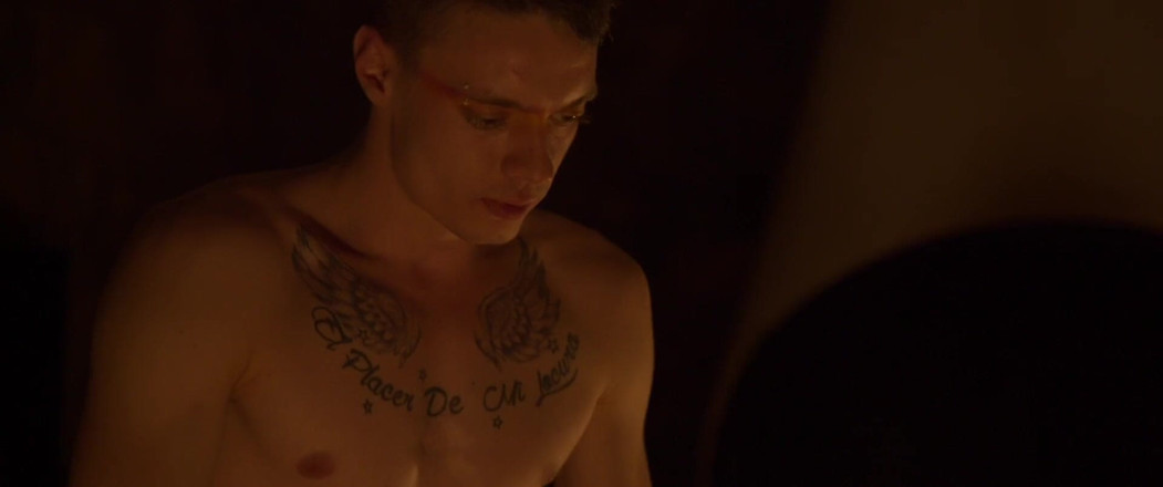 Verso Cinema: Sex romantic cu lumânări