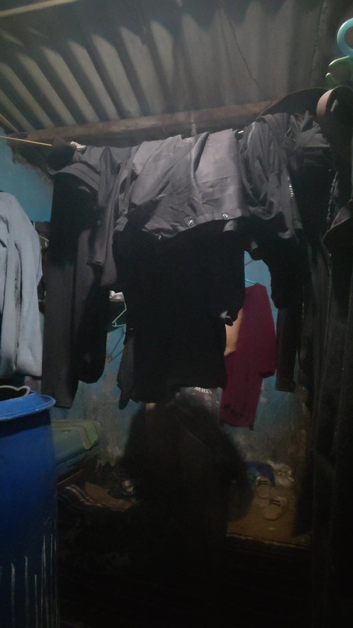 Mastkalandar: Desi Hunk Mastrubution