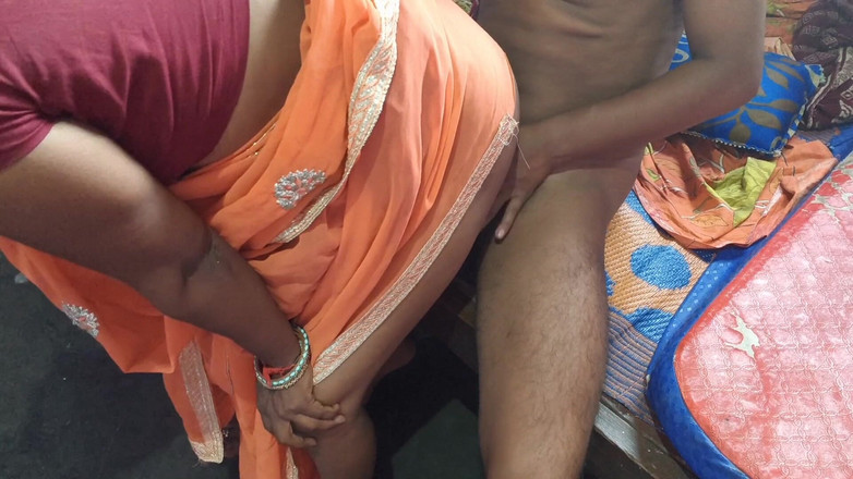 Sobha rani: Majitelka hezká holka ošukaná nájemcem výměnou za pronájem pokoje, hindština