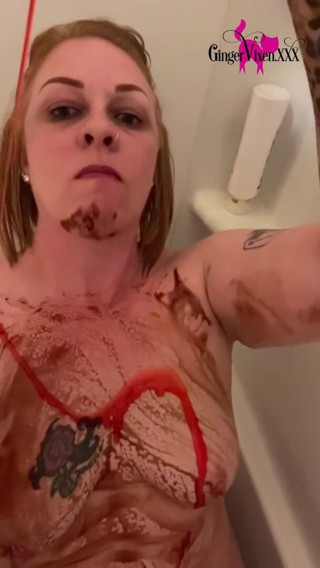 GingerVixen.XXX: Ginger's chocolate bath