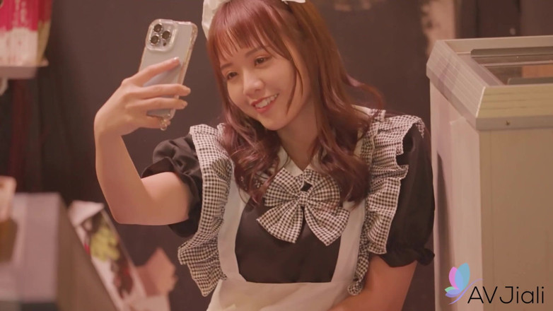 AV Jiali: Horny Caffe Maid Wen Ruixin Controlled by a Client
