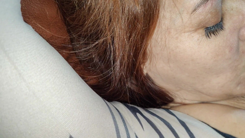 Tumanova Alina: 隣人は夫に挨拶し、私と愛し合いました