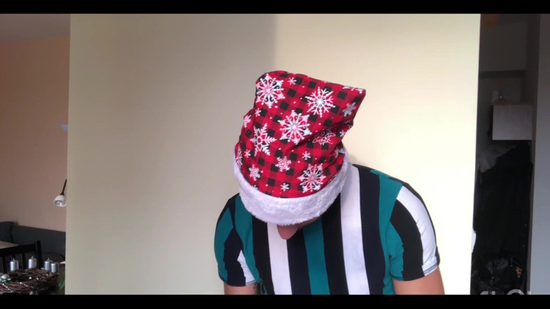 Twohotb: So He Came Over with These Santa Hats Saying Let’s...