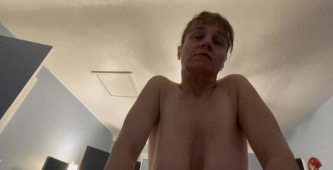 Sweet Marie: Různé POV styl, takže si dokážete představit, že je to vy!...