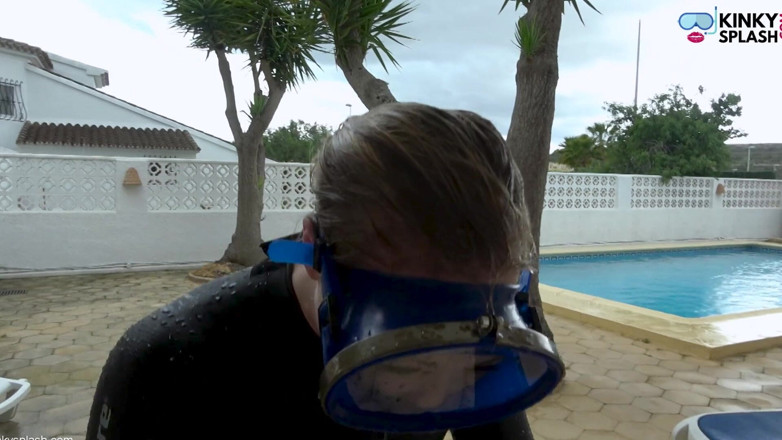 UKCuteGirl Lucy Lauren: Flooded Mask Dishwashing in Wetsuit &amp; Heels - Wet Mess Fun