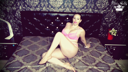 Goddess Misha Goldy: เธอปฏิเสธตระกูลตัวเอง แล้วยอมให้แบล็กเมล์กับการเป็นทาสการเงิน