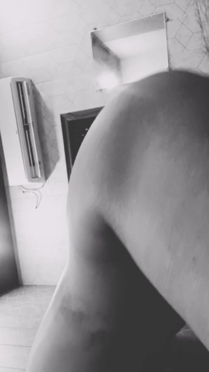 Rishi: Bahar Nikalo Mar Jaugi Me Aaram Se Kro Makan Malik...