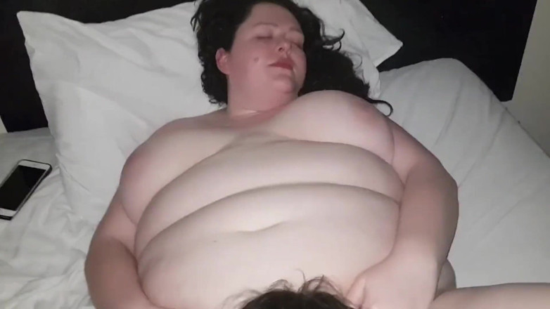 Real homemade BBW BBC porn: WildEnglishBBW fingern, junges mädchen auf mädchen lecken